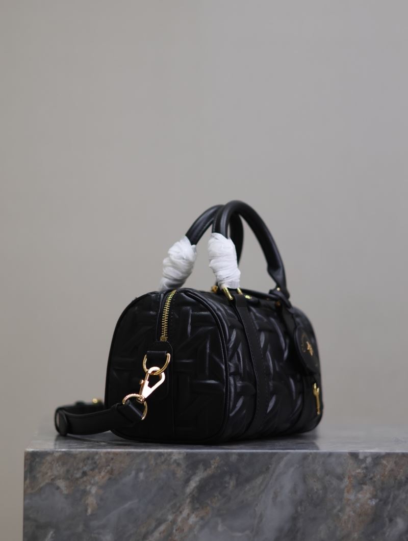 chr1st1an D10r boston bags